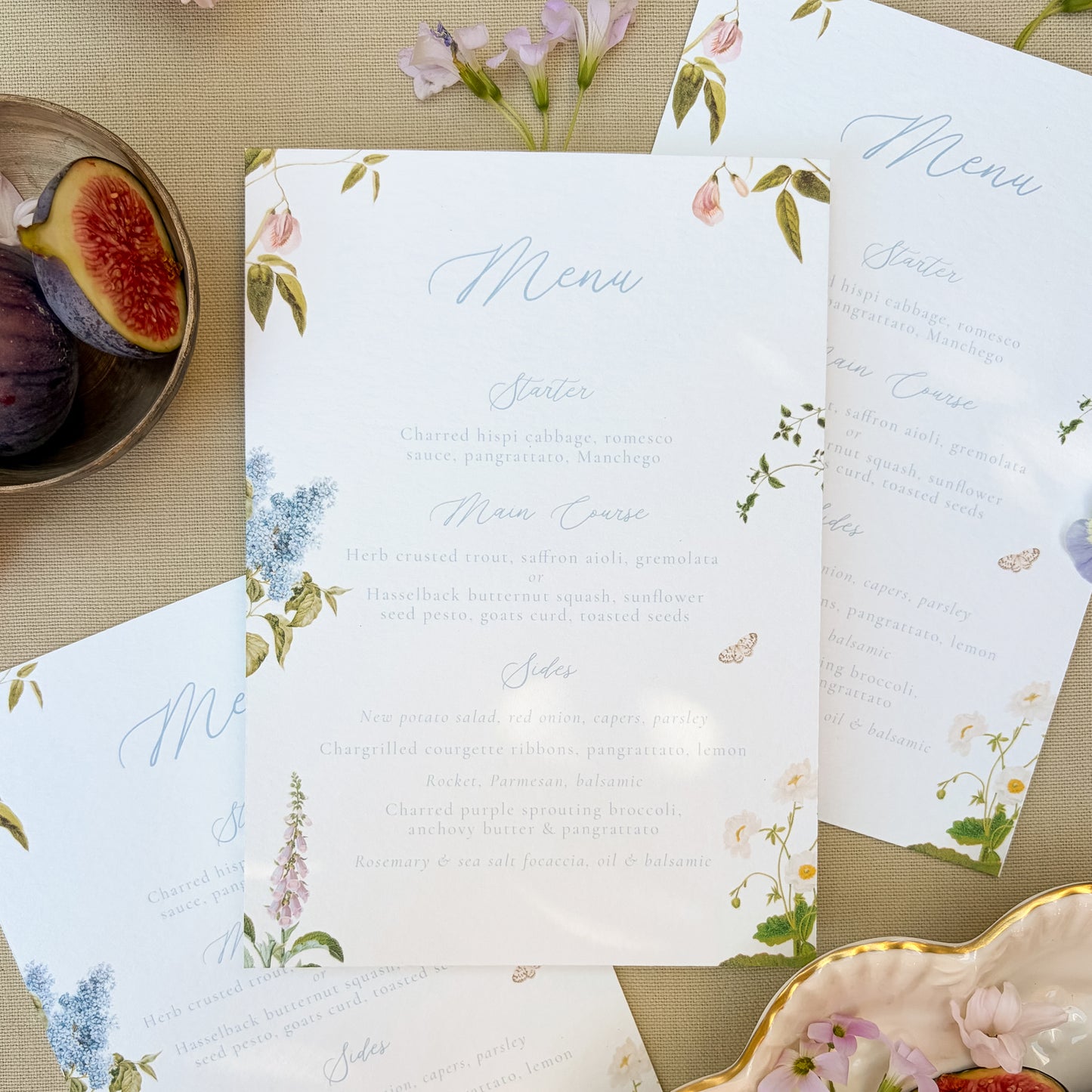 Wedding menu cards with floral design