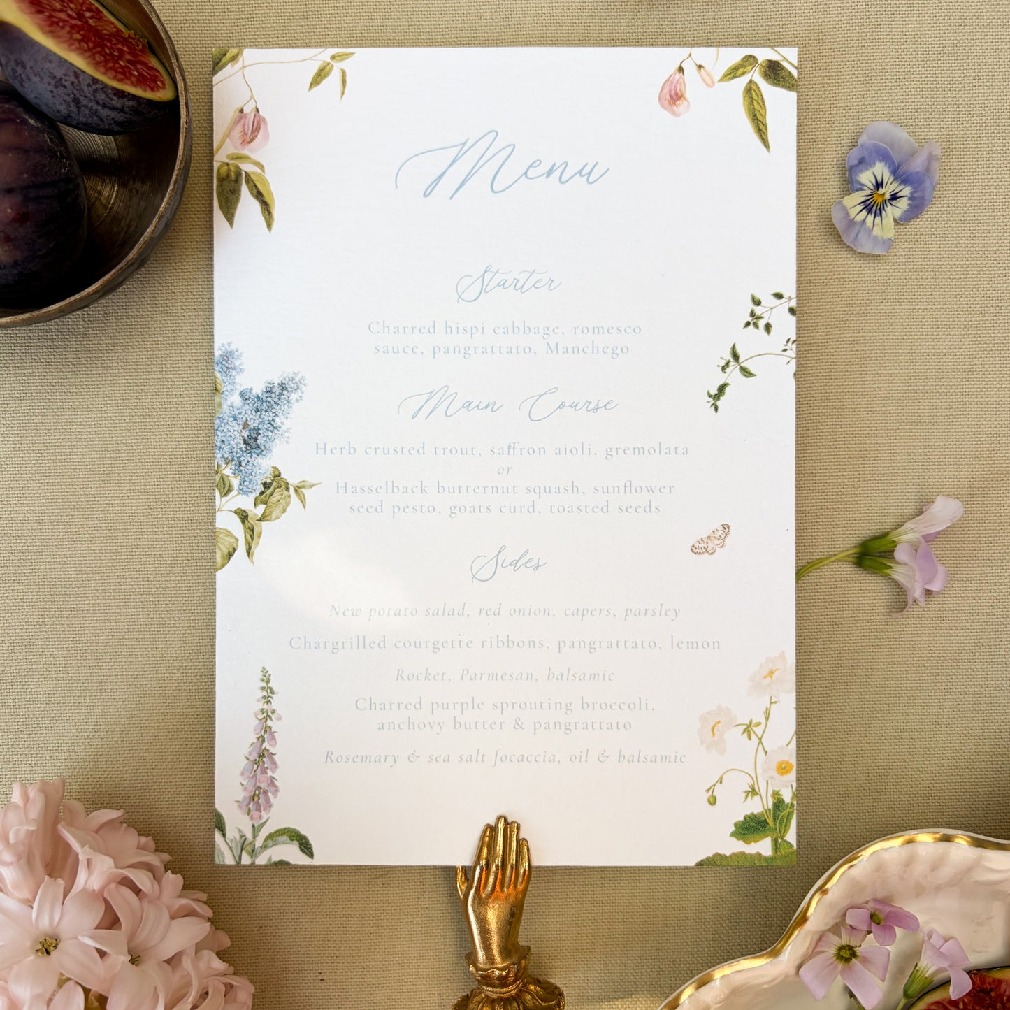 Wedding menu cards with floral design