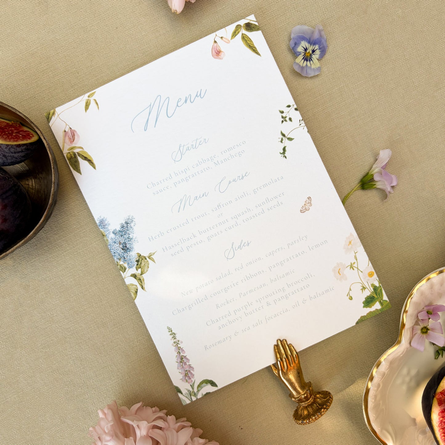 Wedding menu cards with floral design